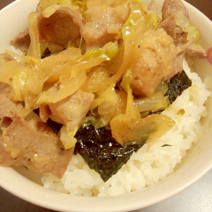 力がでそう♪ホルモン丼☆